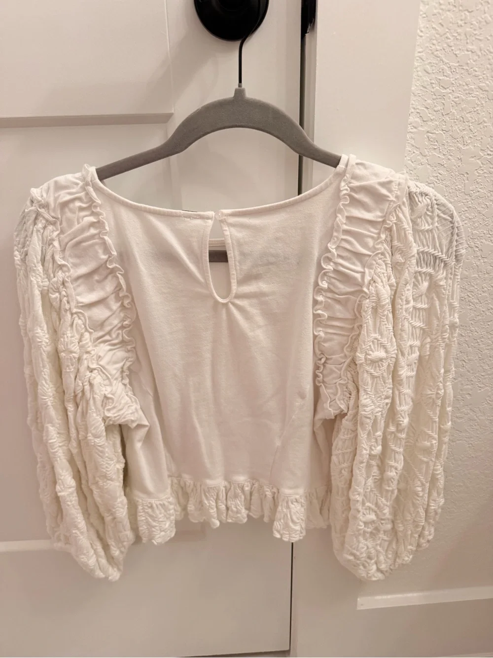 Free People Cream Ruffle Puff Sleeve Cropped Blouse